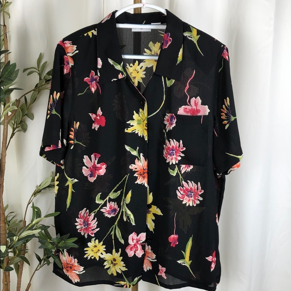 Alfred Dunner Black Short-Sleeve Floral Button-Down Shirt Sz 16 (V1)
